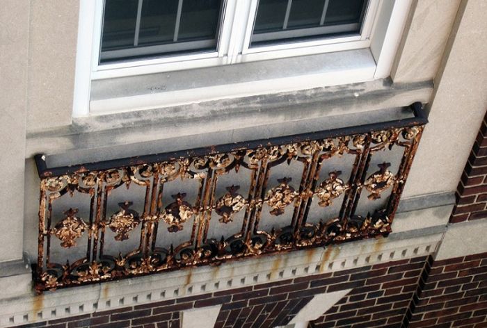 Structural Engineer | Facade Restoration | St. Barnabas Hospital | Bronx, NY | Up-close view of facade | O’Donnell & Naccarato