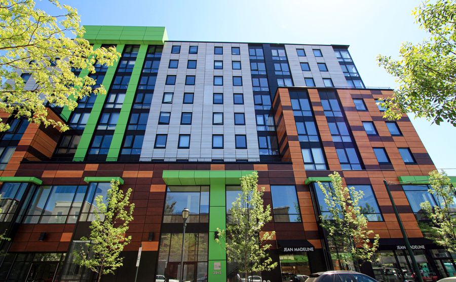 Hub on Chestnut facade